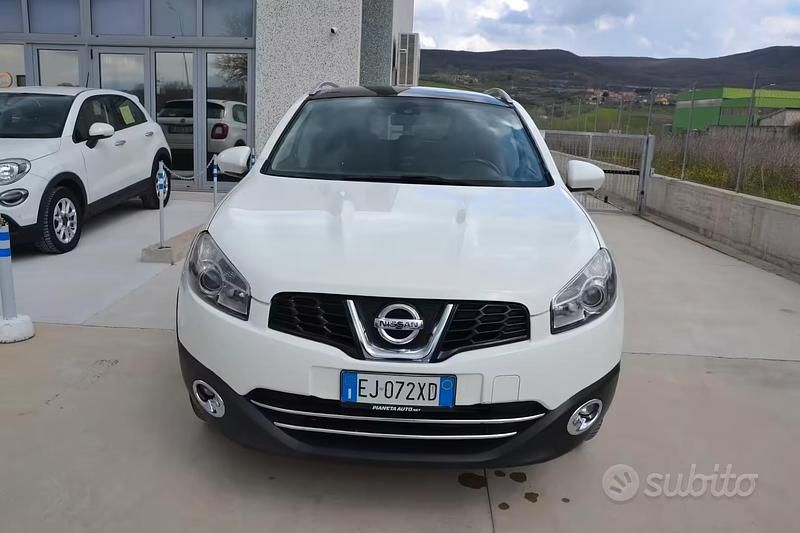 Usata Nissan Qashqai Acenta 110 CV (80 kW) 2011 Bianco SUV