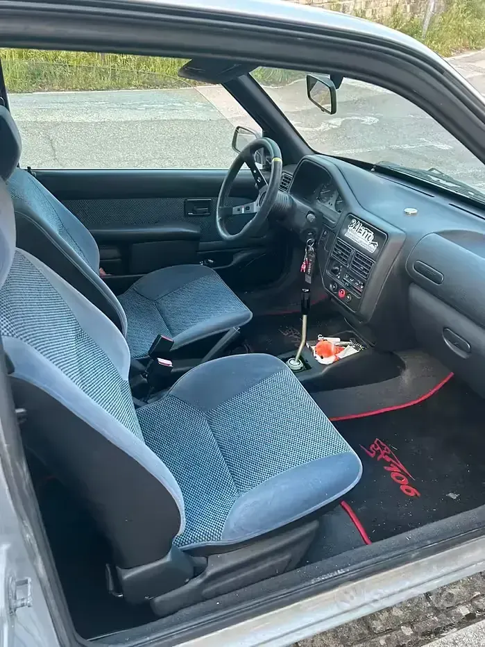 Usata Peugeot 106 50 CV (36 kW) 1999 Utilitaria