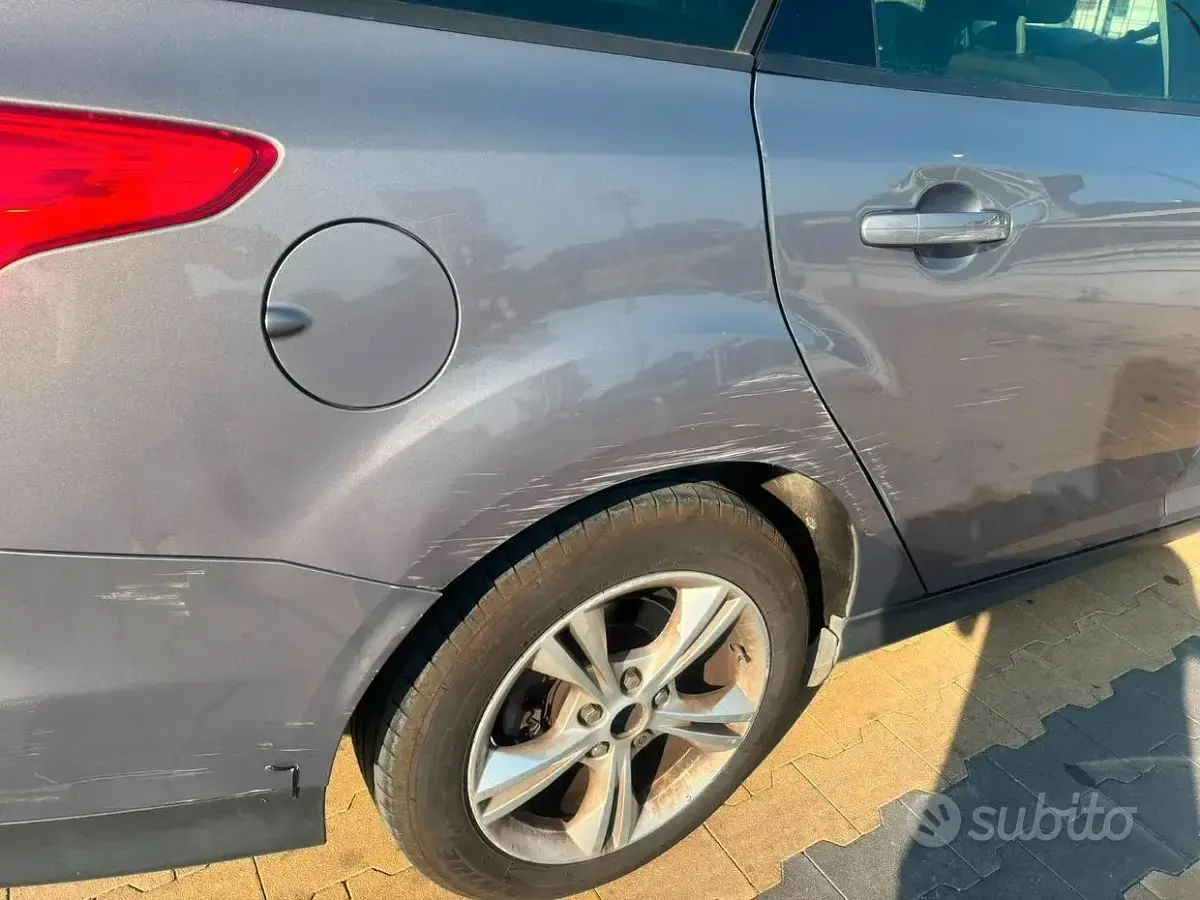 Usata Ford Focus 115 CV (84 kW) 2012 Station wagon