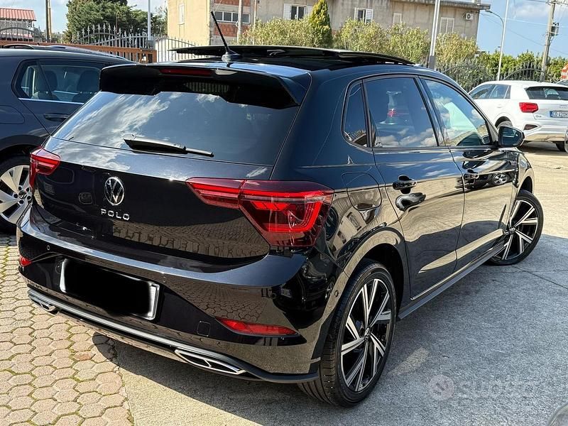 Usata VW Polo R-line 2022 Utilitaria