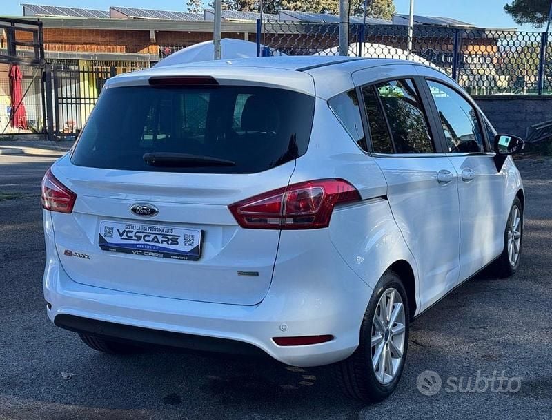 Usata Ford B-MAX Titanium 101 CV (74 kW) 2015 Bianco Monovolume