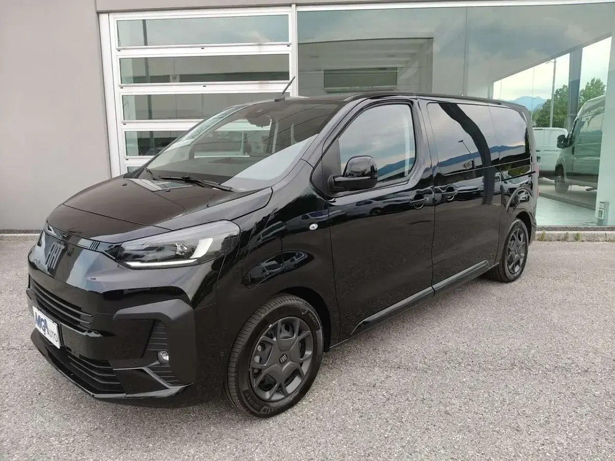 Nuova Fiat E-Ulysse 100 kW (136 CV) 2025 Nero Monovolume