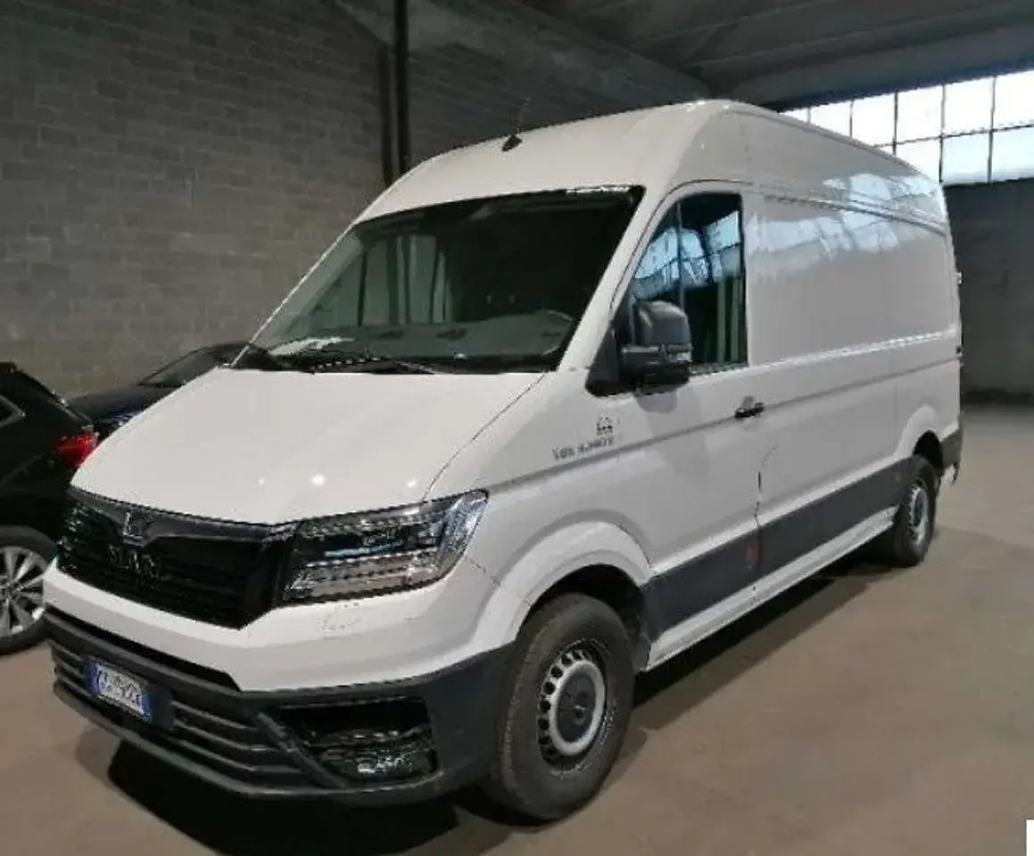 Usata VW e-Crafter 100 kW (136 CV) 2021 Bianco Furgone