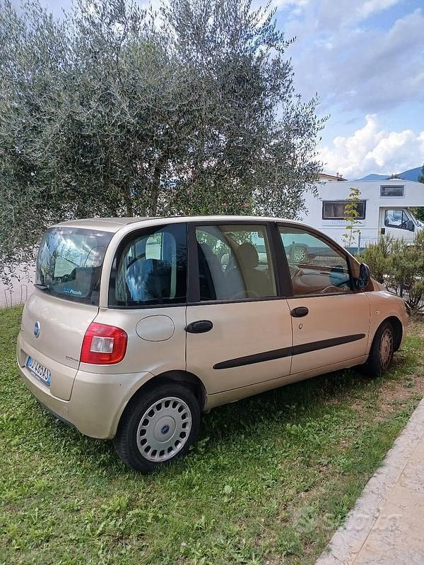 Usata Fiat Multipla 103 CV (75 kW) 2007 Monovolume