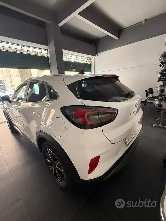 Usata Ford Puma Titanium S 125 CV (91 kW) 2022 Bianco SUV