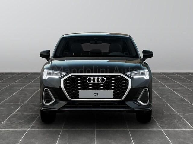Usata Audi Q3 Sportback S-Line 150 CV (110 kW) 2024 Nero SUV