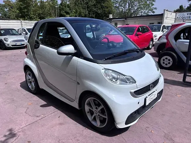 Usata Smart ForTwo Coupé Pulse 70 CV (51 kW) 2013 Bianco Coupé