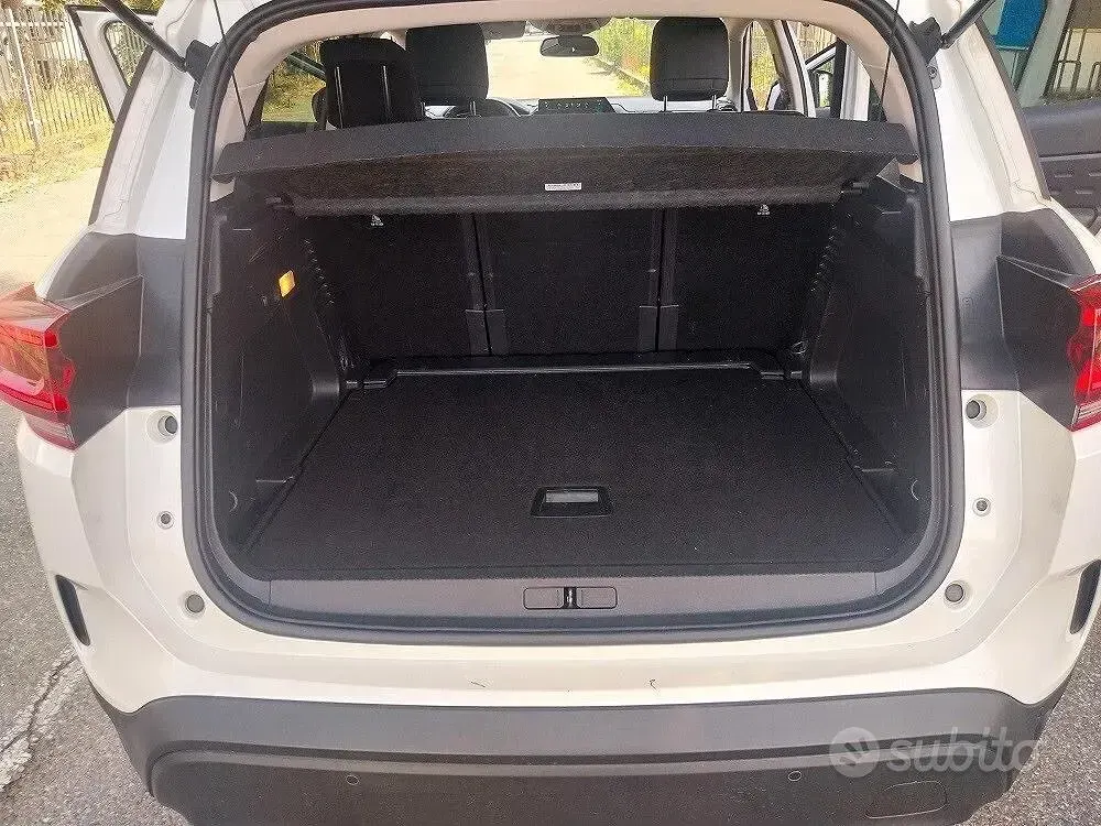 Usata Citroën C5 Shine 131 CV (96 kW) 2023 Bianco Station wagon