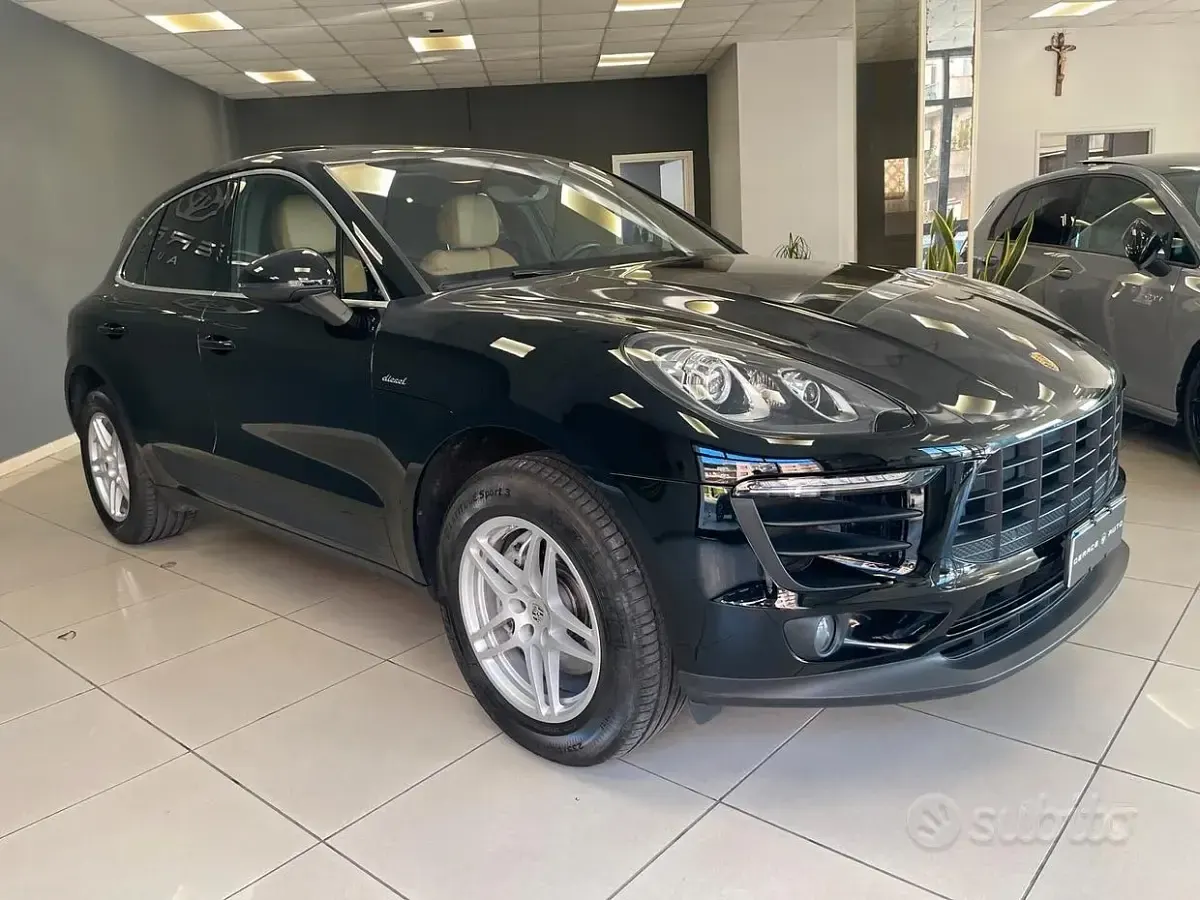 Usata Porsche Macan 250 CV (183 kW) 2017 Nero SUV