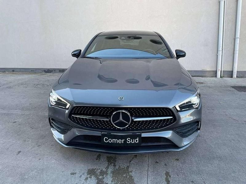 Usata Mercedes CLA200 Premium 163 CV (119 kW) 2021 Grigio montagna Station wagon