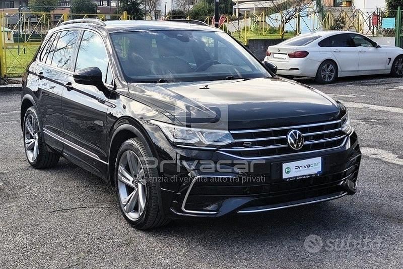 Usata VW Tiguan R-line 150 CV (110 kW) 2023 Nero SUV