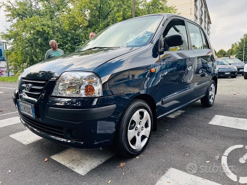 Usata Hyundai Atos Active 59 CV (43 kW) 2005 Blu Utilitaria