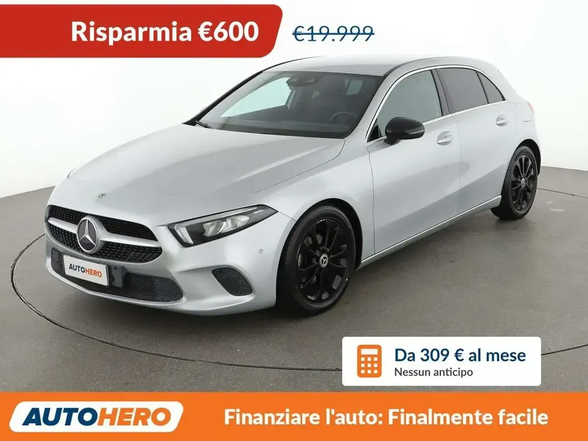 Usata Mercedes A180 Premium 116 CV (85 kW) 2019 Berlina
