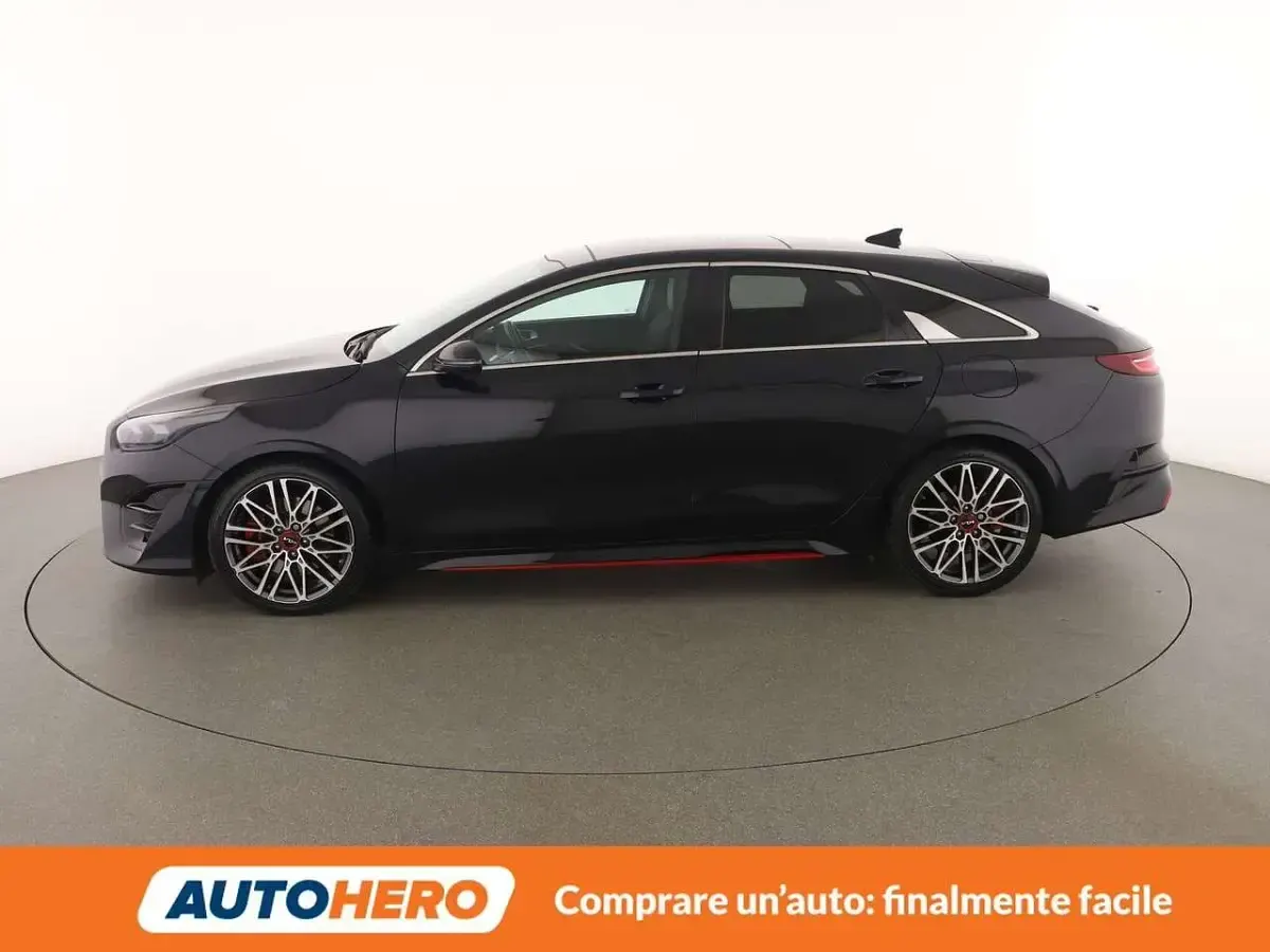 Begagnad Kia ProCeed GT 204 HK (150 kW) 2023 Svart Kombi