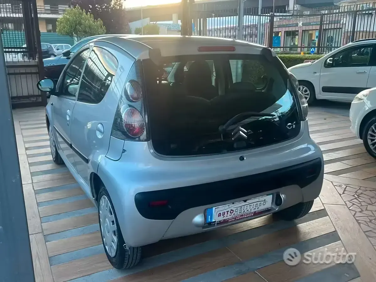 Gebraucht Citroën C1 55 PS (40 kW) 2007 Grau Kleinwagen