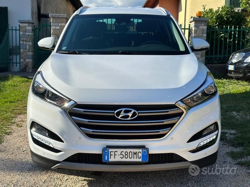 Usata Hyundai Tucson 116 CV (85 kW) 2016 Bianco SUV