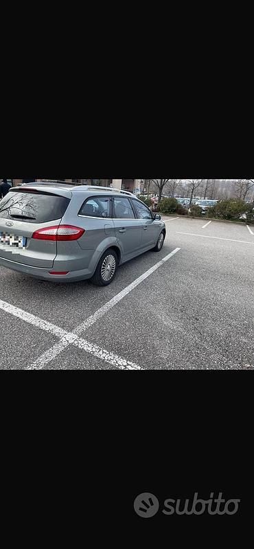 Usata Ford Mondeo Premium 140 CV (102 kW) 2007 Grigio Station wagon