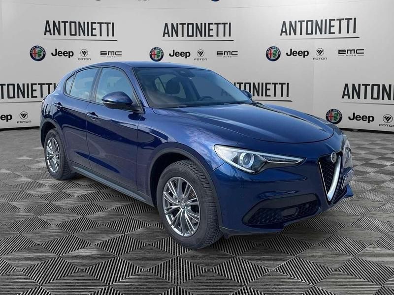 Usata Alfa Romeo Stelvio Business 190 CV (139 kW) 2019 Blu/azzurro SUV