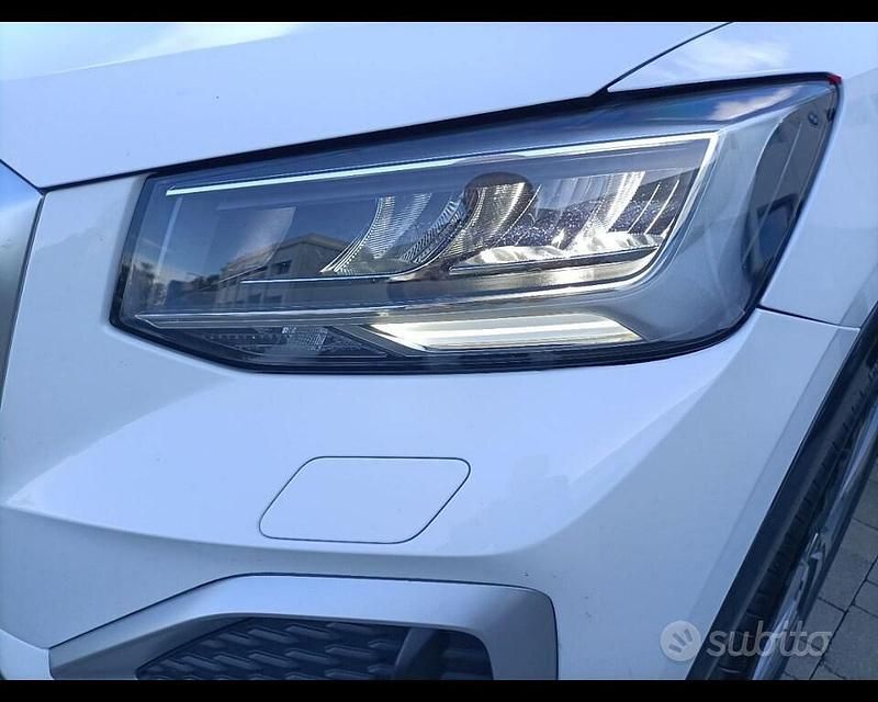 Usata Audi Q2 Business 116 CV (85 kW) 2022 Bianco SUV