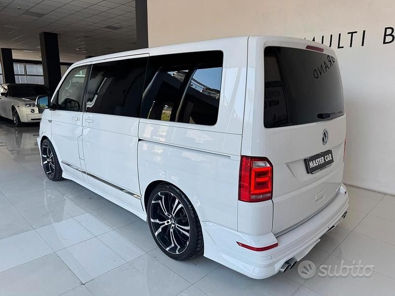 Begagnad VW Multivan 204 HK (150 kW) 2017 Vit Minibuss