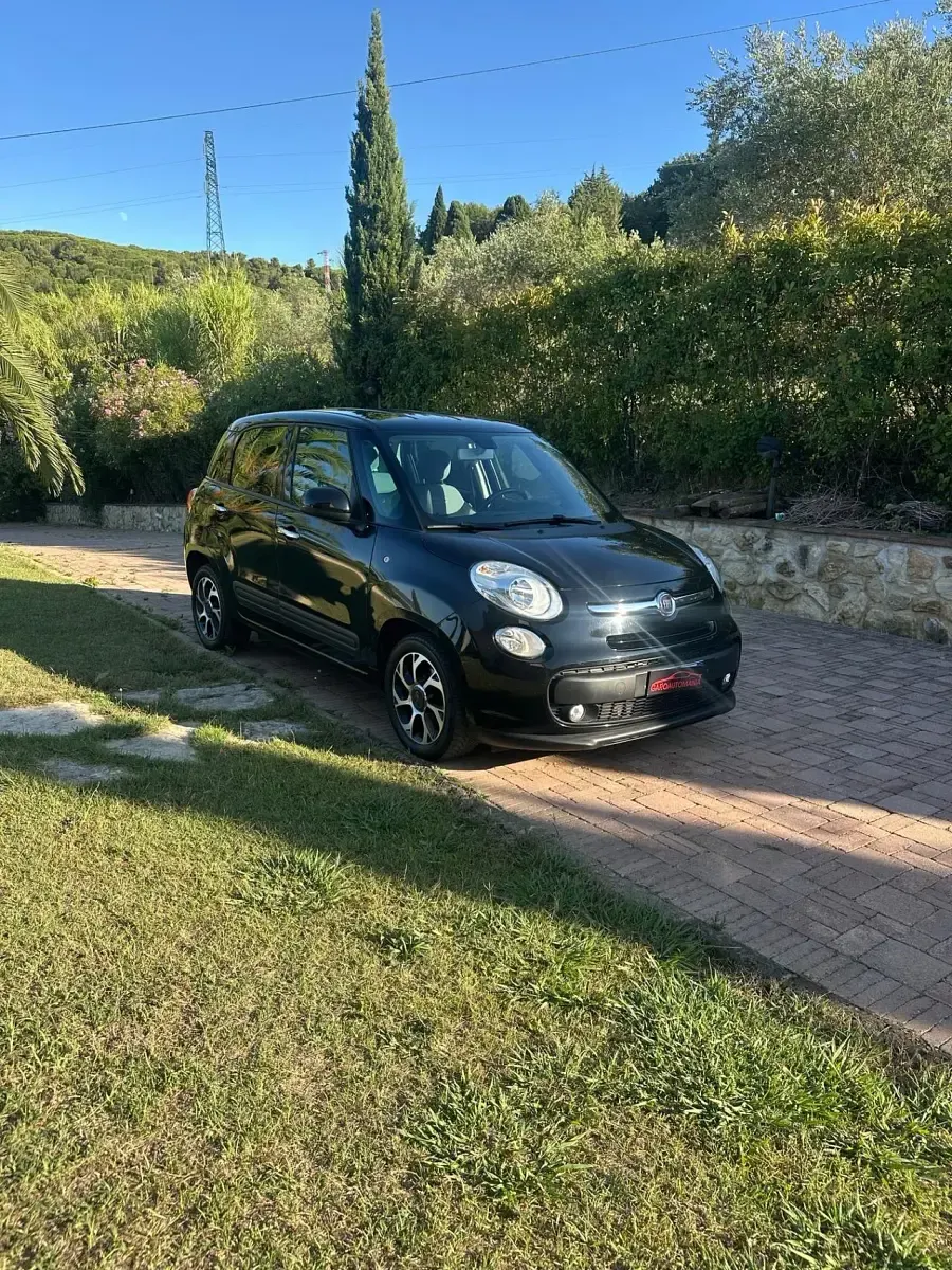 Usata Fiat 500L Pop Star 95 CV (69 kW) 2017 Nero Monovolume