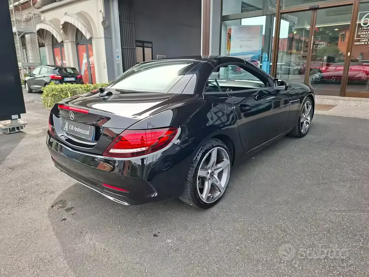 Brugt Mercedes SLC180 AMG line 156 HK (114 kW) 2019 Sort Cabriolet