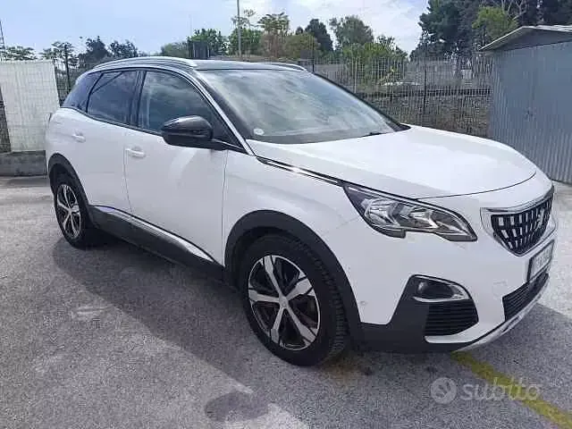 Usata Peugeot 3008 Allure 131 CV (96 kW) 2018 SUV