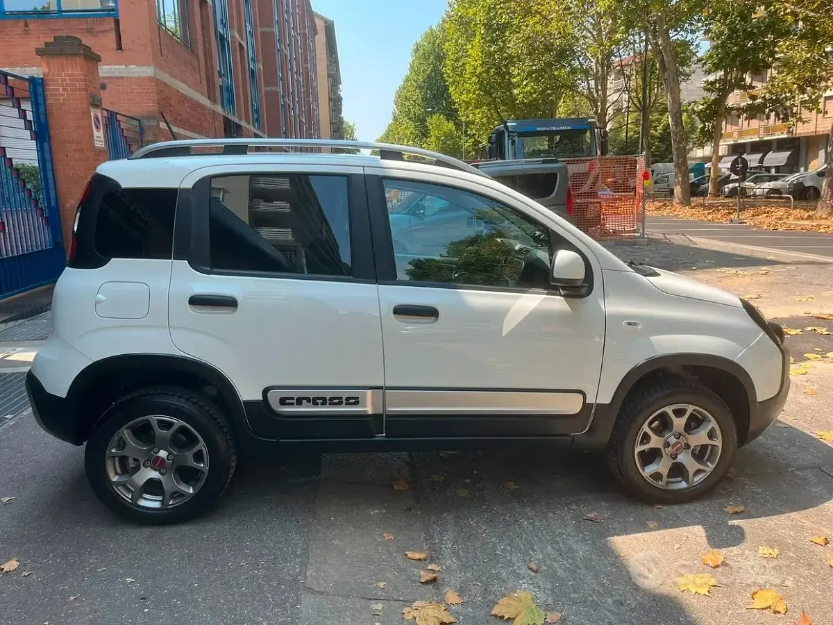 Usata Fiat Panda Cross Cross 85 CV (62 kW) 2021 Bianco Utilitaria