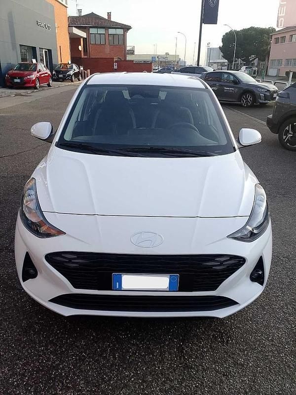 Nuova Hyundai i10 63 CV (46 kW) 2025 Bianco Utilitaria