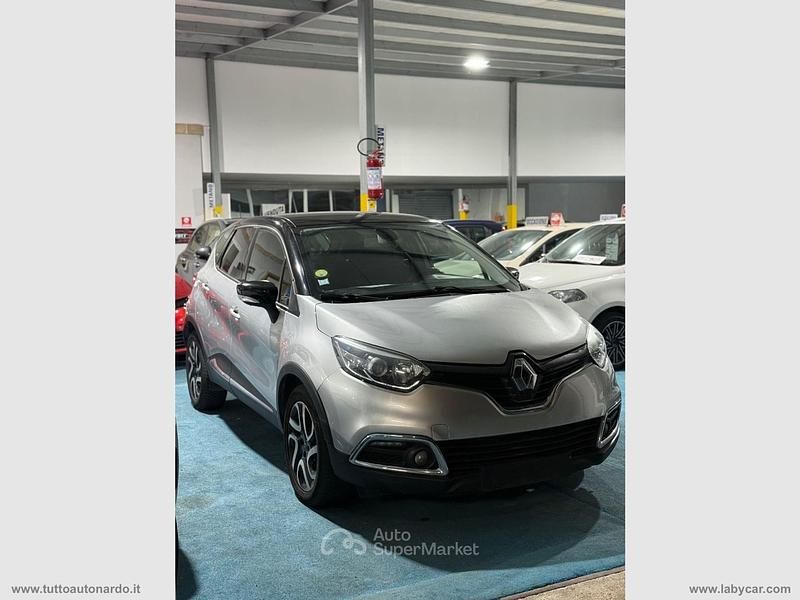 Usata Renault Captur 90 CV (66 kW) 2014 Grigio SUV