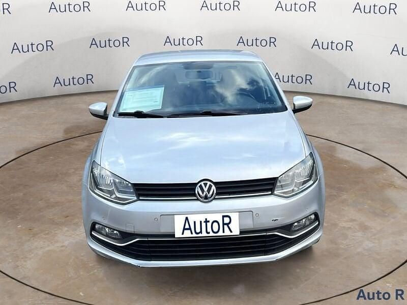 Usata VW Polo Comfortline 75 CV (55 kW) 2017 Argento Berlina