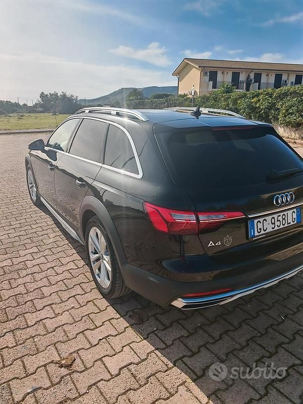 Usata Audi A4 Allroad Business 190 CV (139 kW) 2019 Nero Station wagon