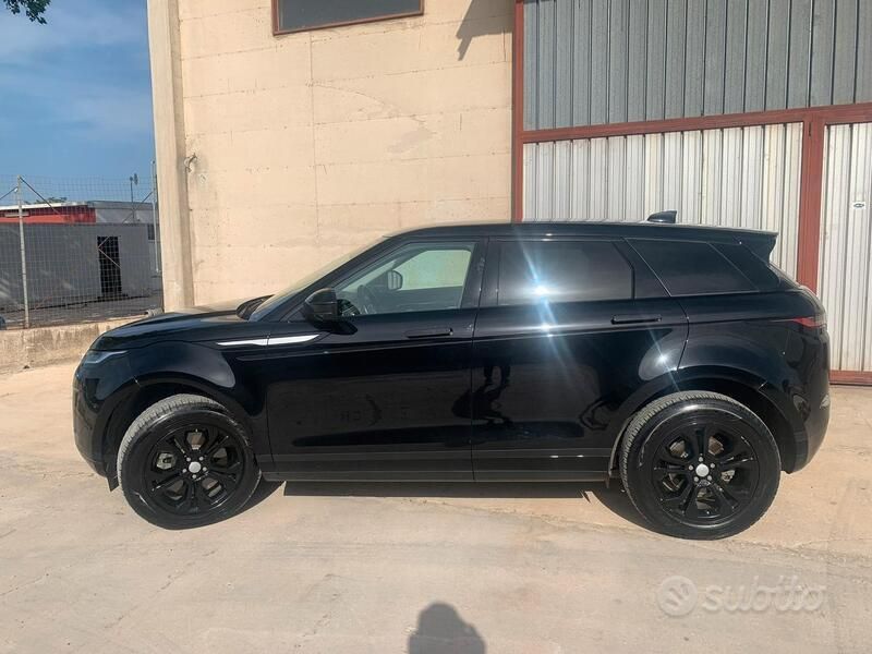 Usata Land Rover Range Rover evoque 150 CV (110 kW) 2019 Nero SUV