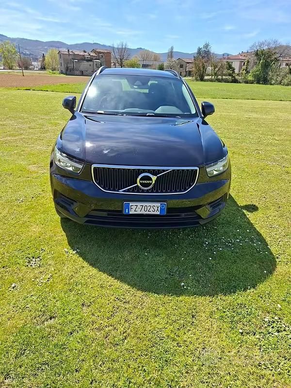 Usata Volvo XC40 150 CV (110 kW) 2020 SUV