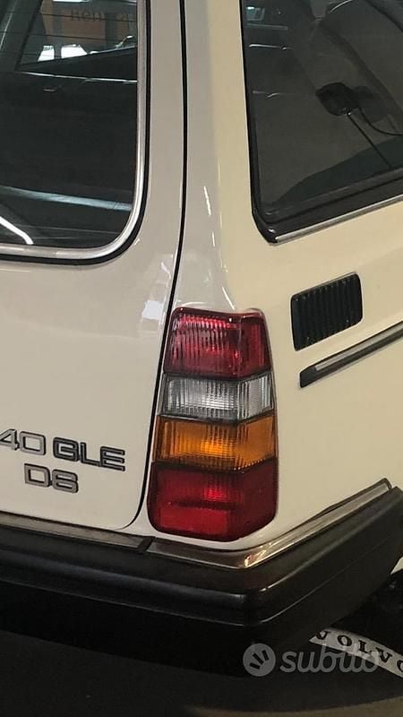 Usata Volvo 240 82 CV (60 kW) 1985 Bianco Station wagon