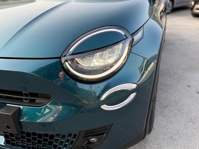 Usata Fiat 600 La Prima 101 CV (74 kW) 2024 Verde SUV