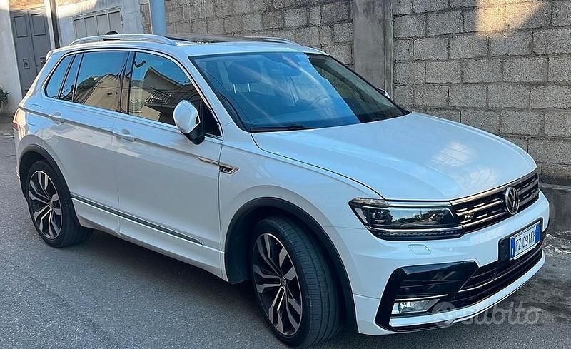 Usata VW Tiguan R-line 150 CV (110 kW) 2019 Bianco SUV