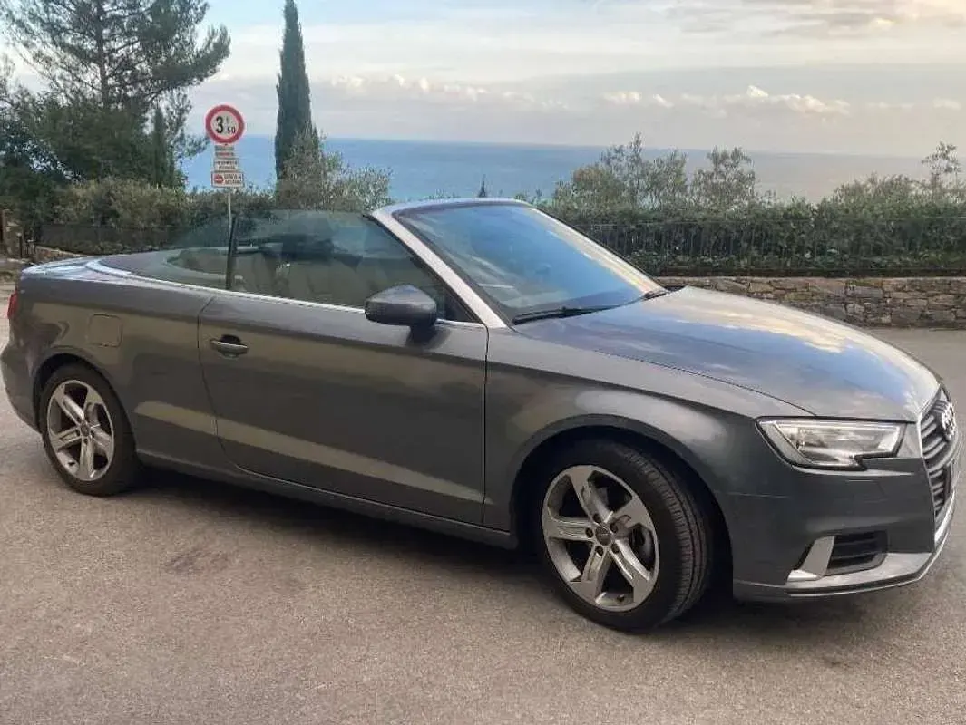 Usata Audi A3 Cabriolet Sport 184 CV (135 kW) 2018 Grigio Cabrio