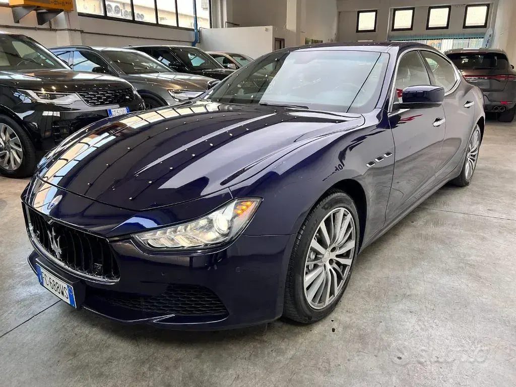 Usata Maserati Ghibli 330 CV (242 kW) 2016 Blu Berlina
