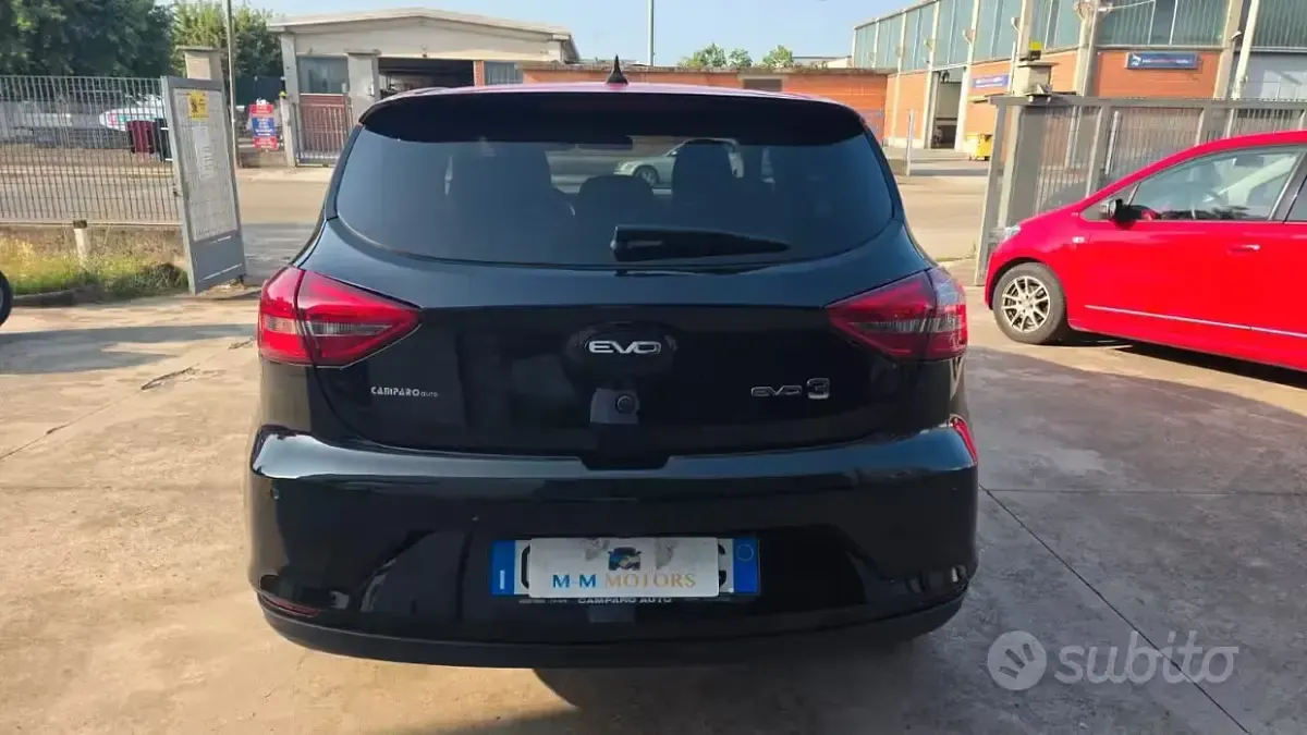 Usata EVO Evo 3 107 CV (78 kW) 2022 Nero SUV