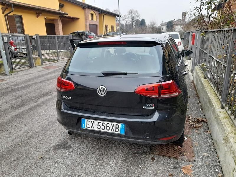 Usata VW Golf VII 110 CV (80 kW) 2014 Nero Berlina