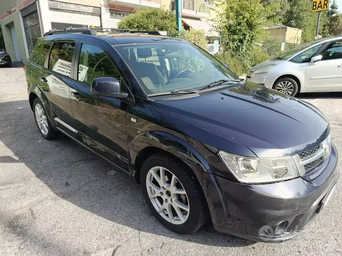 Usata Fiat Freemont 170 CV (125 kW) 2012 Blu SUV