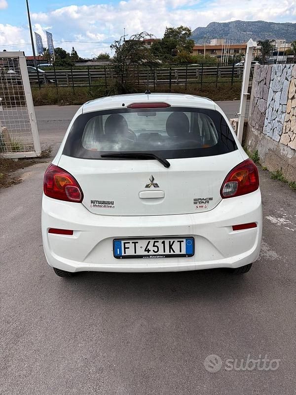 Usata Mitsubishi Space Star 71 CV (52 kW) 2018 Bianco Berlina
