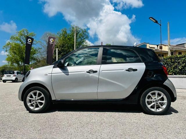 Usata Smart ForFour 2017 Grigio Utilitaria