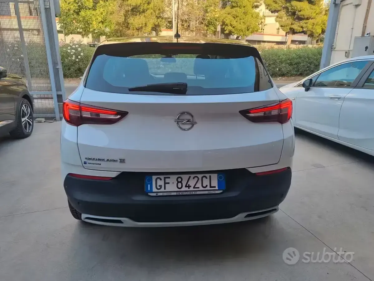 Usata Opel Grandland X Business Elegance 131 CV (96 kW) 2021 Bianco SUV