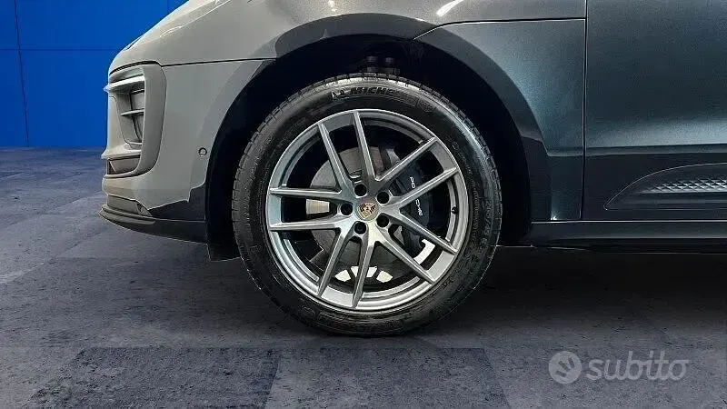 Usata Porsche Macan 265 CV (194 kW) 2022 Grigio SUV