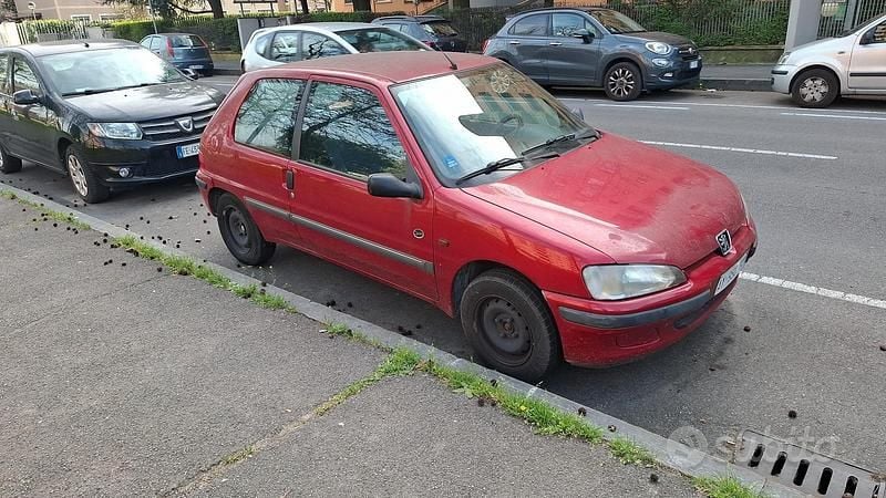 Usata Peugeot 106 60 CV (44 kW) 1998 Rosso Utilitaria