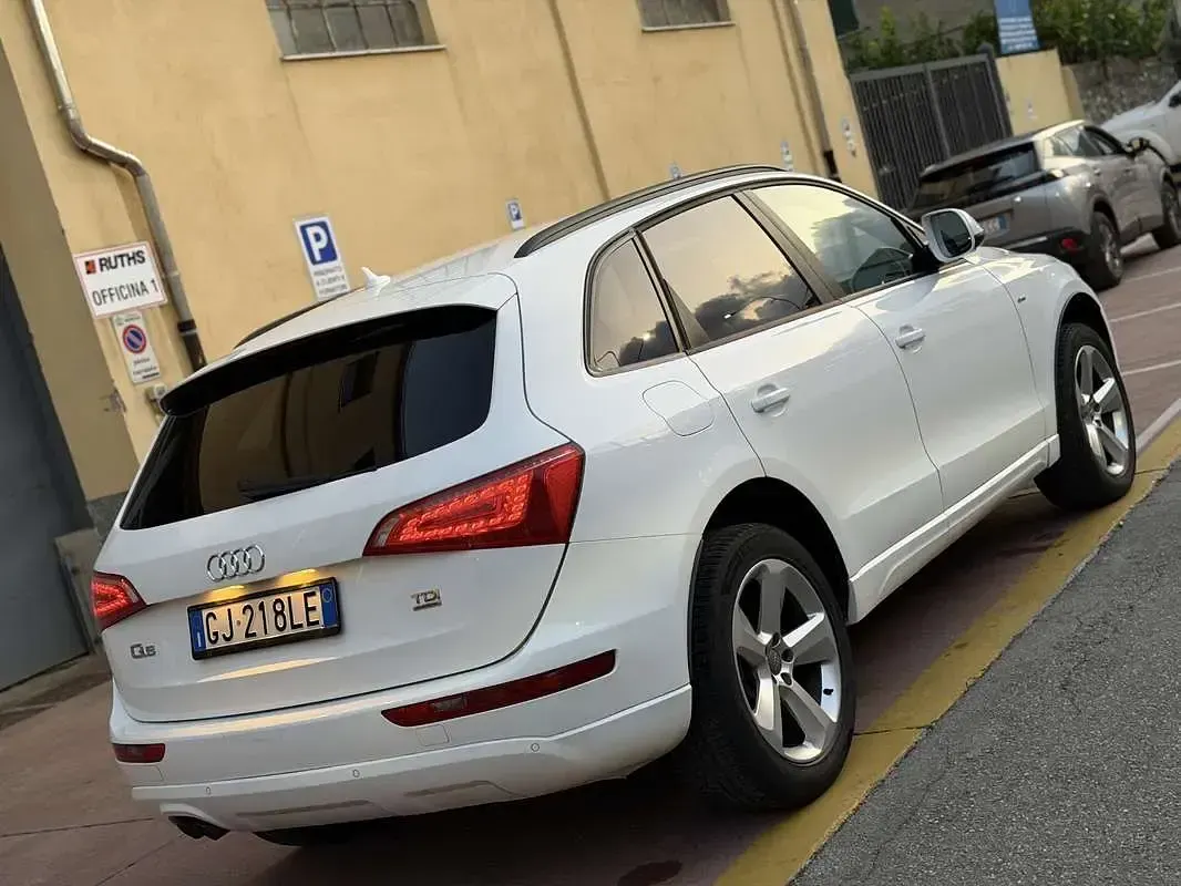 Usata Audi Q5 S-Line 170 CV (125 kW) 2012 Bianco SUV