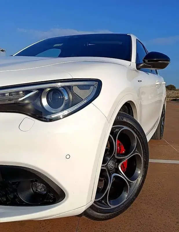 Usata Alfa Romeo Stelvio Veloce 209 CV (153 kW) 2022 SUV