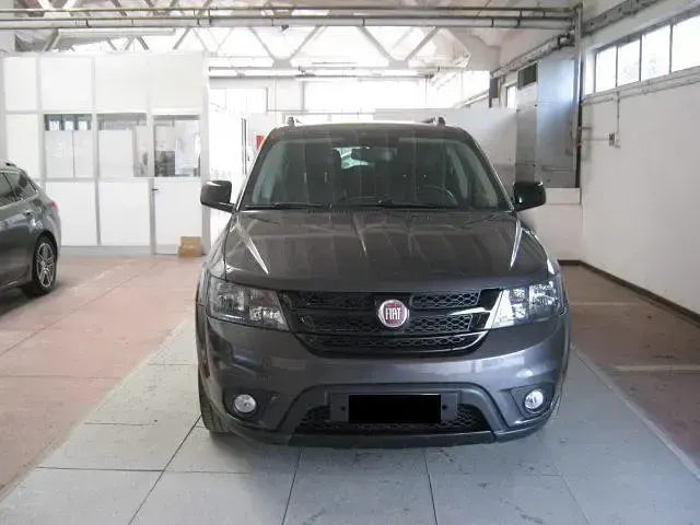 Usata Fiat Freemont Black Code 170 CV (125 kW) 2015 Nero SUV